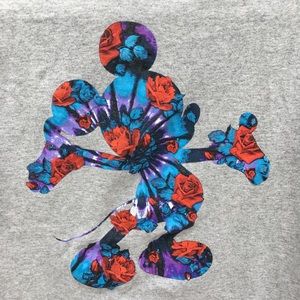 Disney Mickey Mouse Shirt !